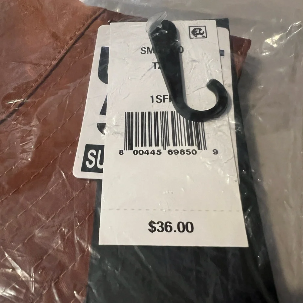 ☀️NWT! Steve Madden Satin Lined Bucket Hat